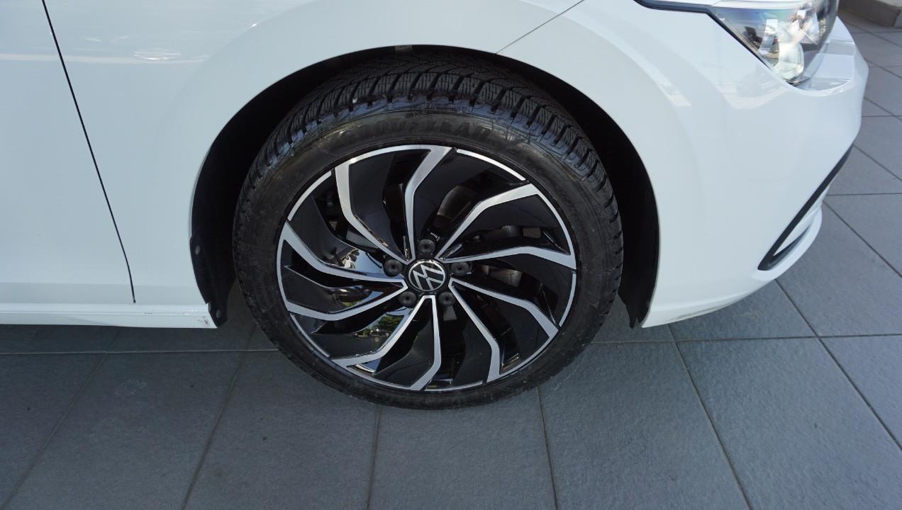 Volkswagen Golf 1.0 etsi evo Life 110cv dsg