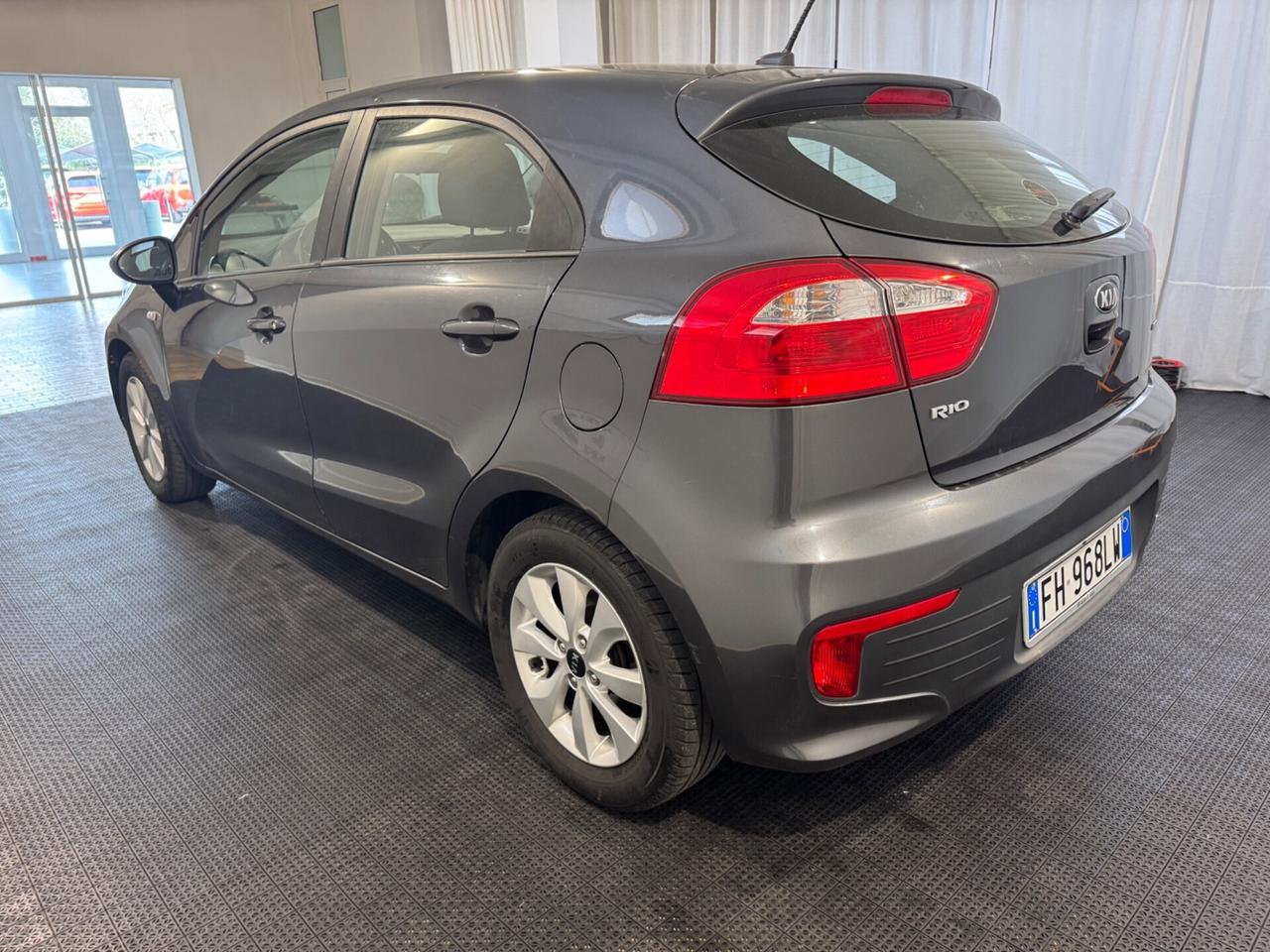 Kia Rio 1.1 CRDi 5p. Cool