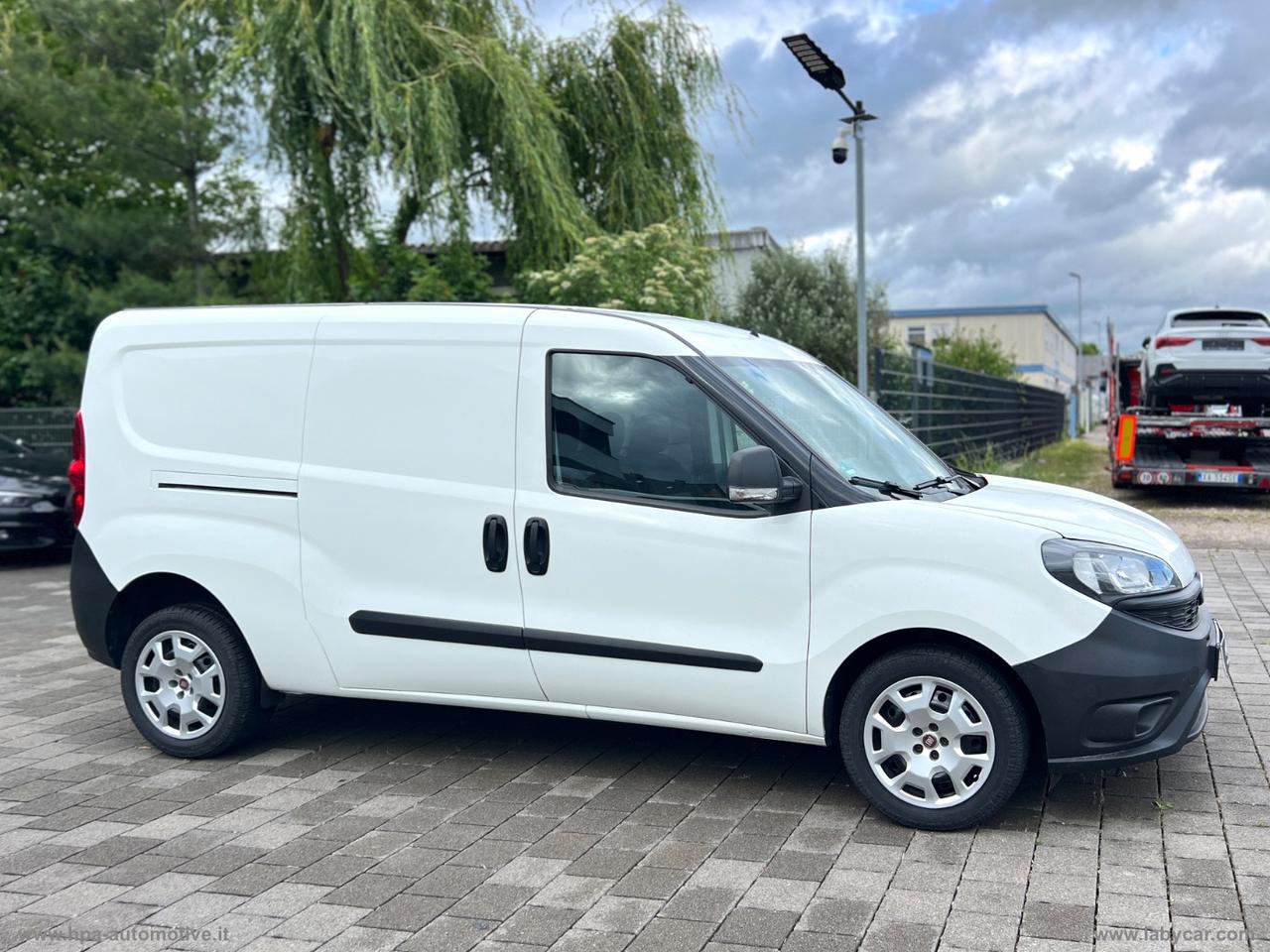 Doblò 1.6 MJT 120CV MAXI 3 POSTI