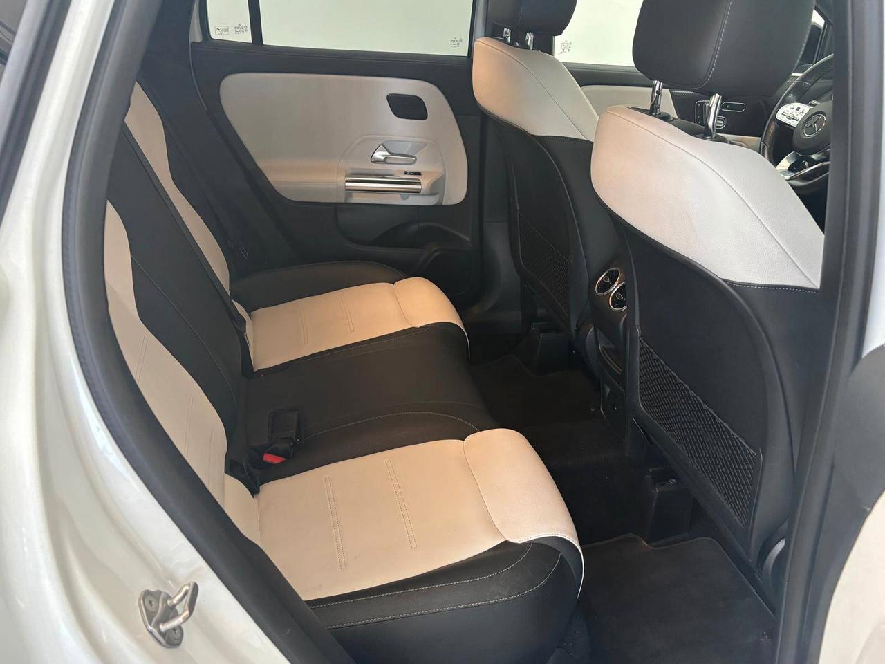 Mercedes-Benz GLA-H247 2020 - GLA 200 d Premium 4matic auto