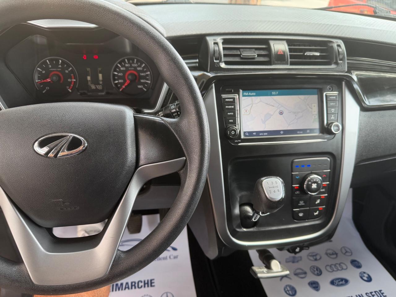 Mahindra KUV100 1.2 VVT K8