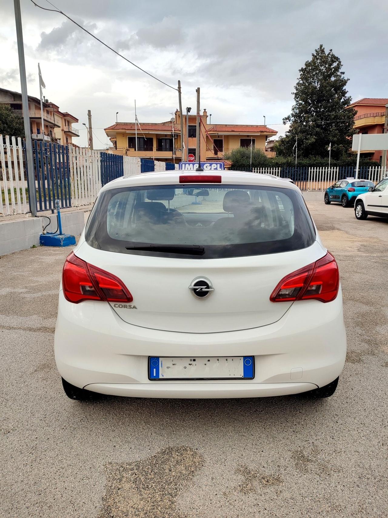 Opel Corsa 1.4 90CV GPL Tech 5 porte Advance