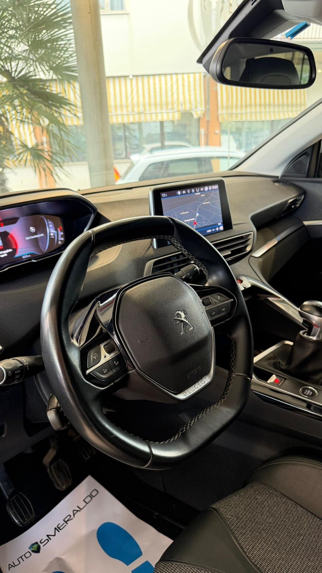 Peugeot 3008 BlueHDi 130 S&S Allure