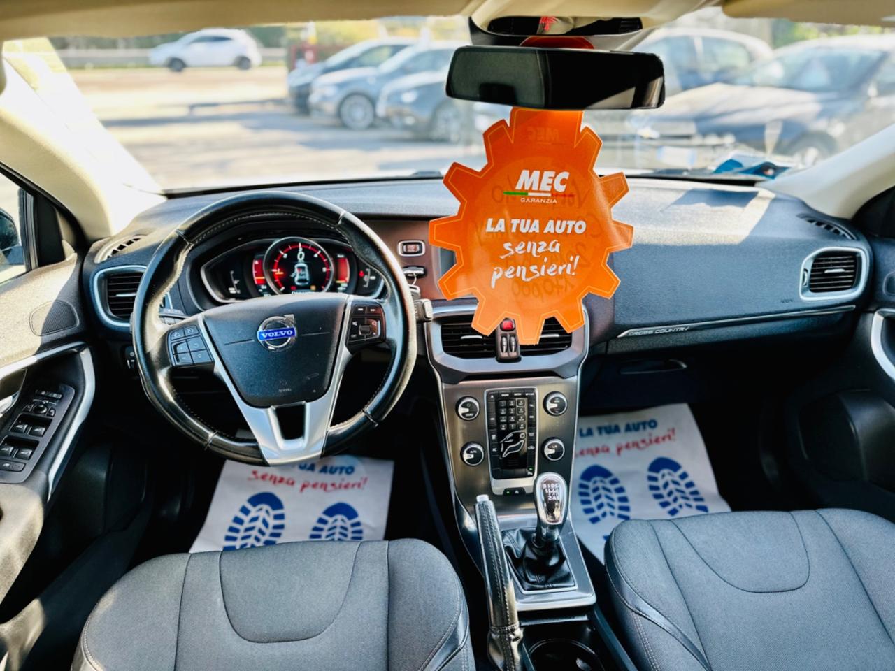 Volvo V40 Cross Country 2014 ok neopatentati D2 1.6 GARANZIA 12 Mesi ! ! !