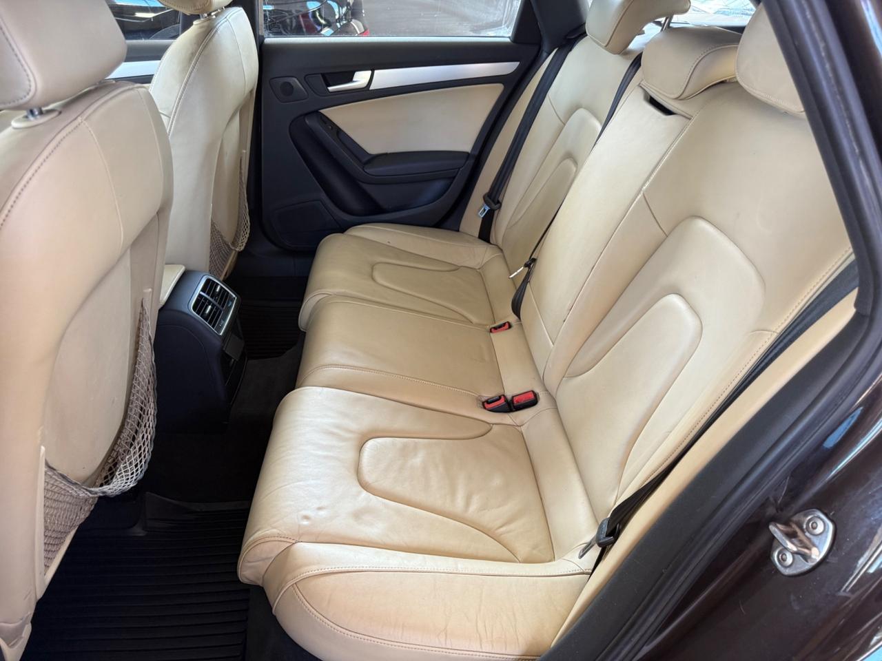 Audi A4 Avant 2.7 V6 TDI F.AP. mult. Advanced