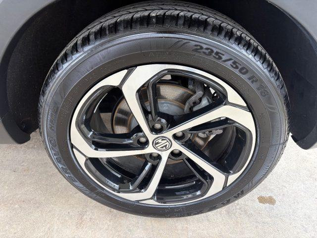 MG HS 1.5T-GDI AT Luxury BENZINA/GPL TETTO PANORAMICO