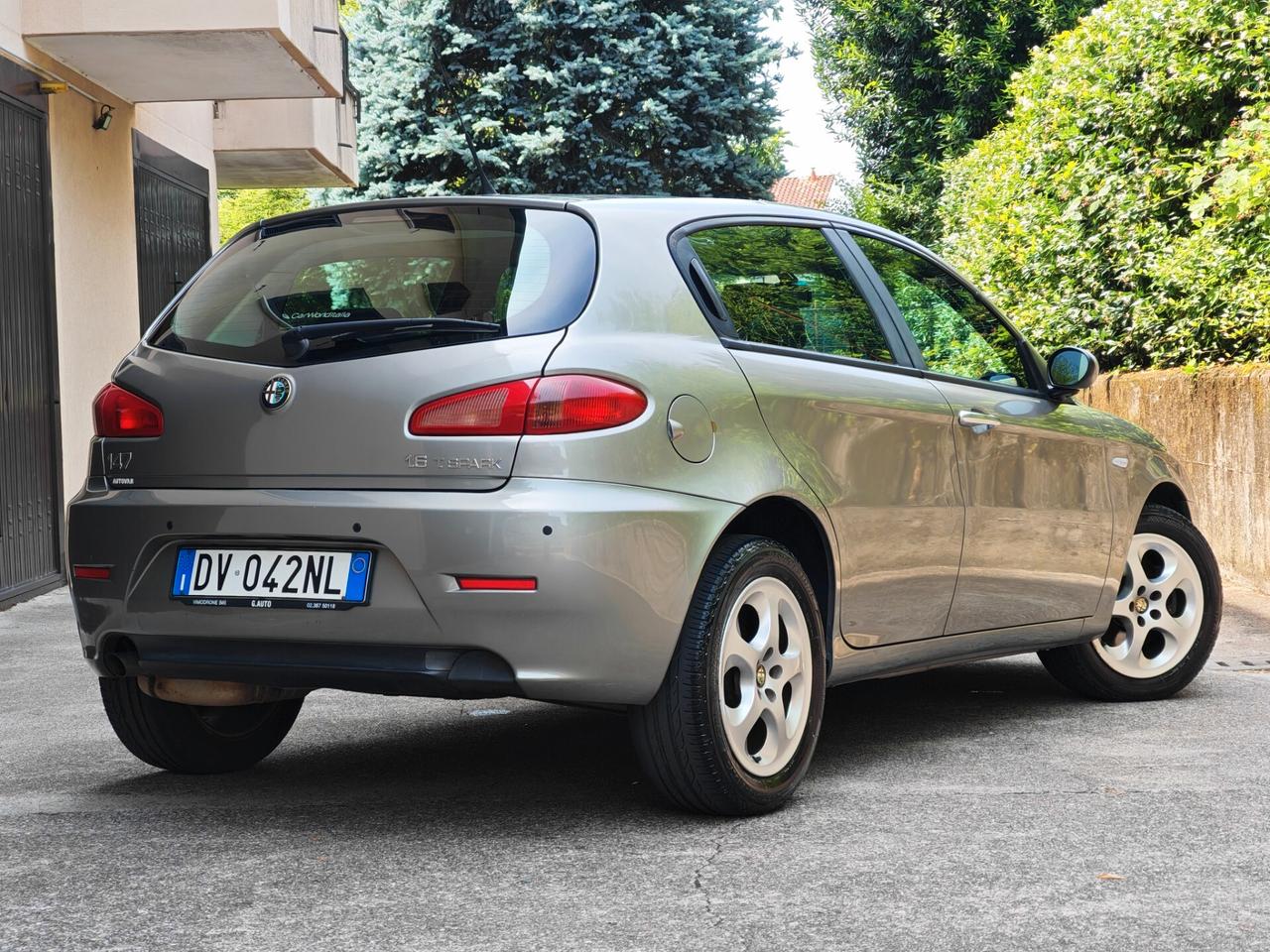 Alfa Romeo 147 1.6 BENZINA 105cv / 39.000km / Unipro