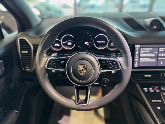 PORSCHE Cayenne 3.0 V6 E-Hybrid *UNIPROP*RADAR*SPORT CHRONO*