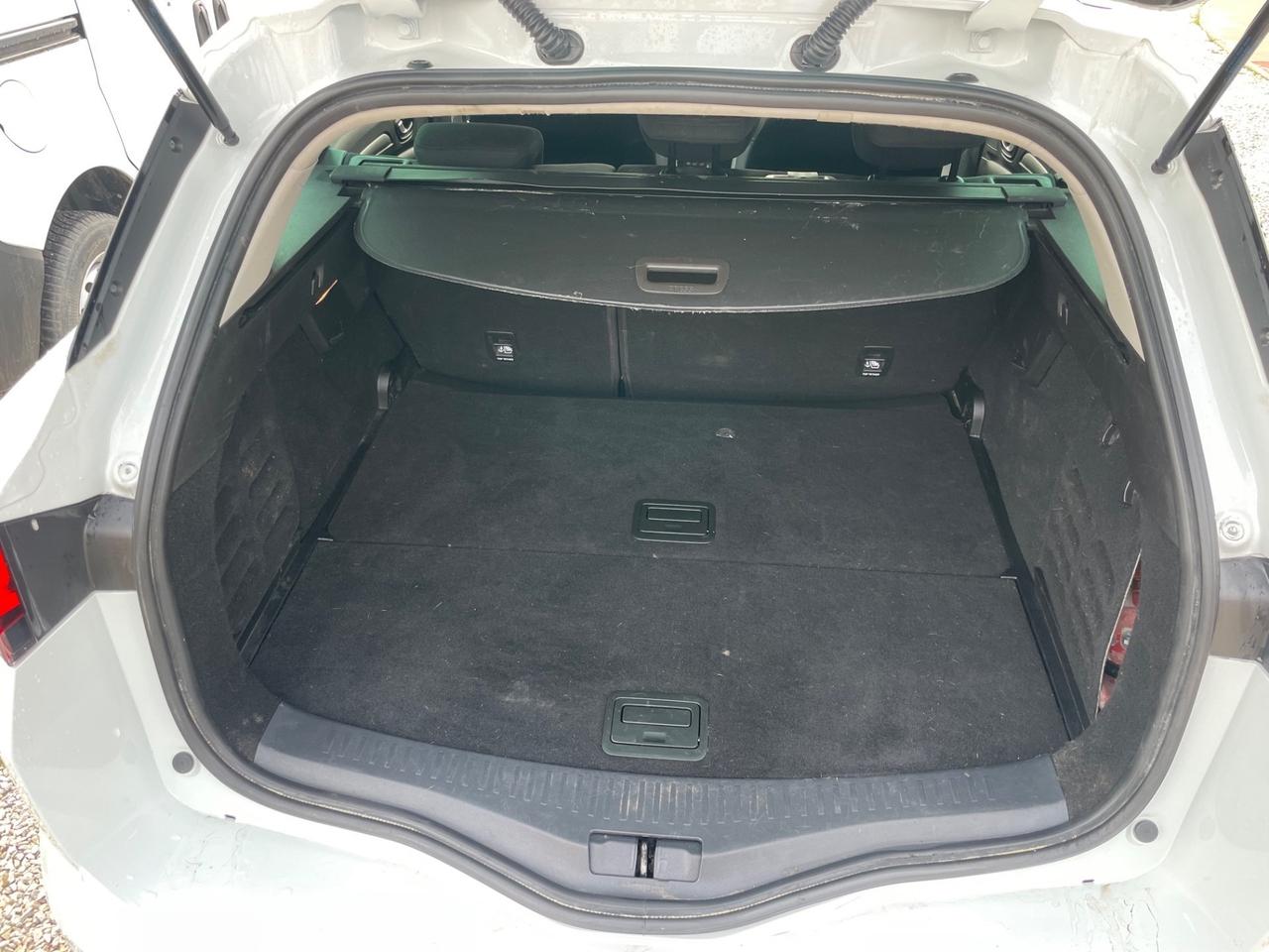 Renault Megane ST Line 1.5 Diesel - Neopatentati - EURO 6