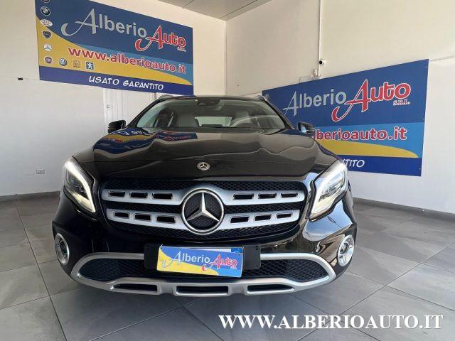 MERCEDES-BENZ GLA 200 d Automatic Sport Premium