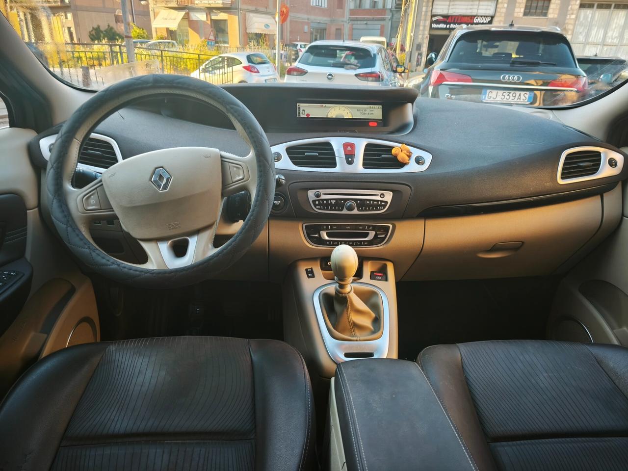 Renault Scenic Grand Scénic 7 Posti 1.9 dCi anche Noleggio