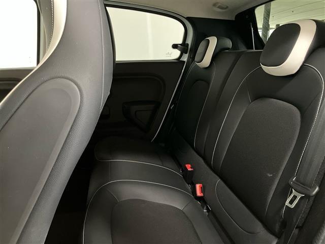 RENAULT Twingo 22kWh Urban Night
