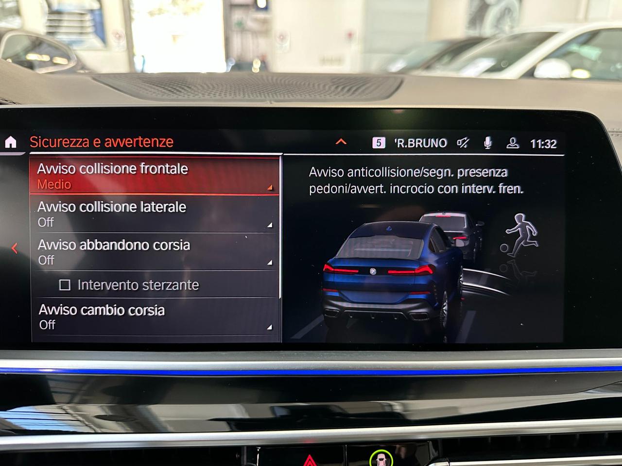 BMW X6 M 50d-Fari Laser-22"-Tetto-Camera 360-Individual-IVA