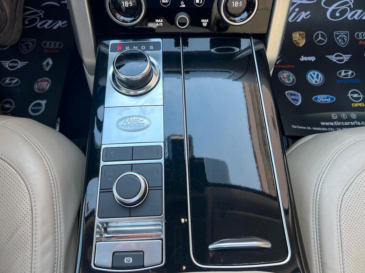 LAND ROVER RANGE ROVER VOGUE 3.0 V6 249CV 4X4 TETTO PELLE NAVI ANNO 2018