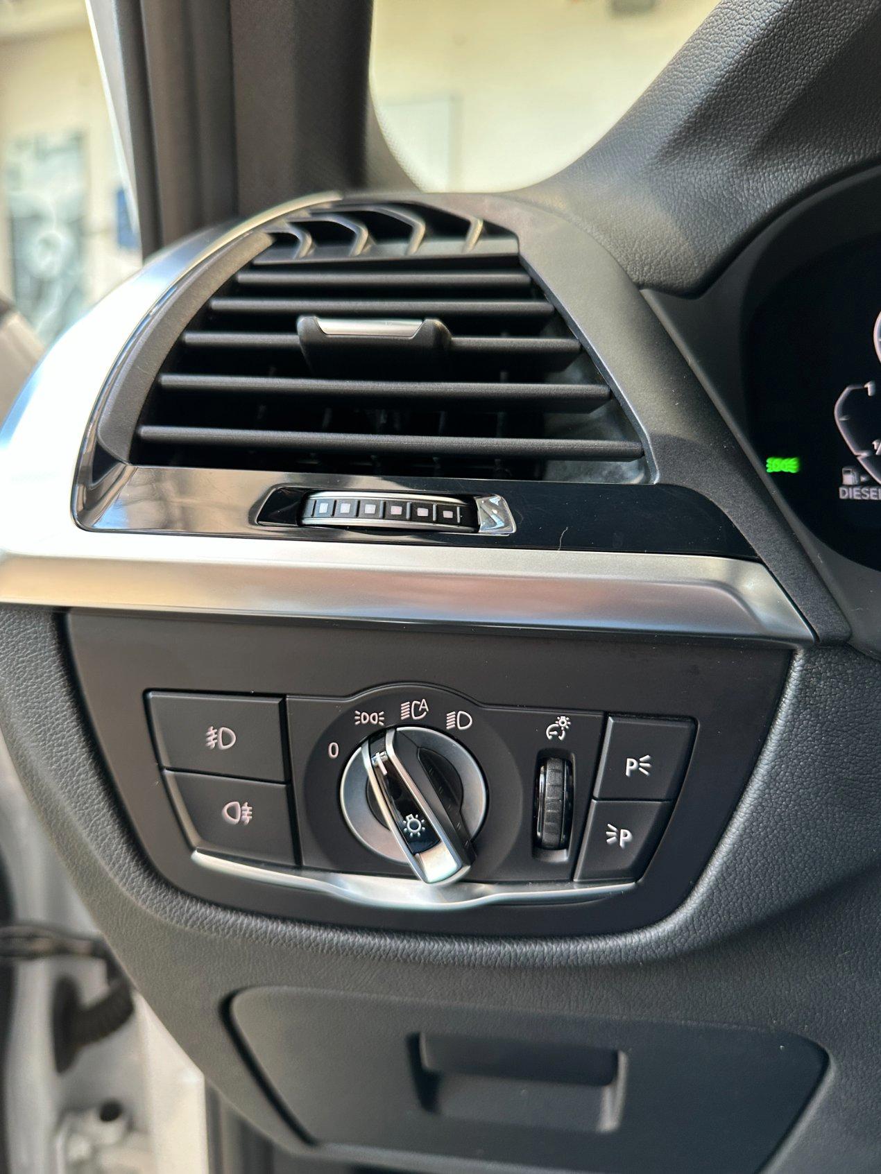 BMW X3 xdrive20d mhev 48V xLine-Camera-pelle-Carplay-IVA