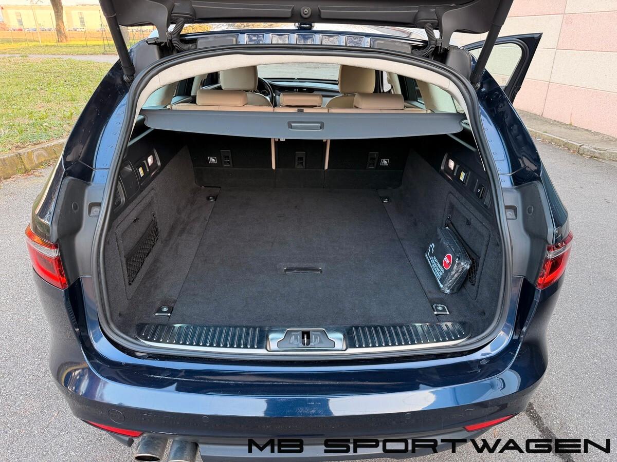 Jaguar XF Sportbrake 2.0 D 180 CV AWD Prestige - PERMUTE