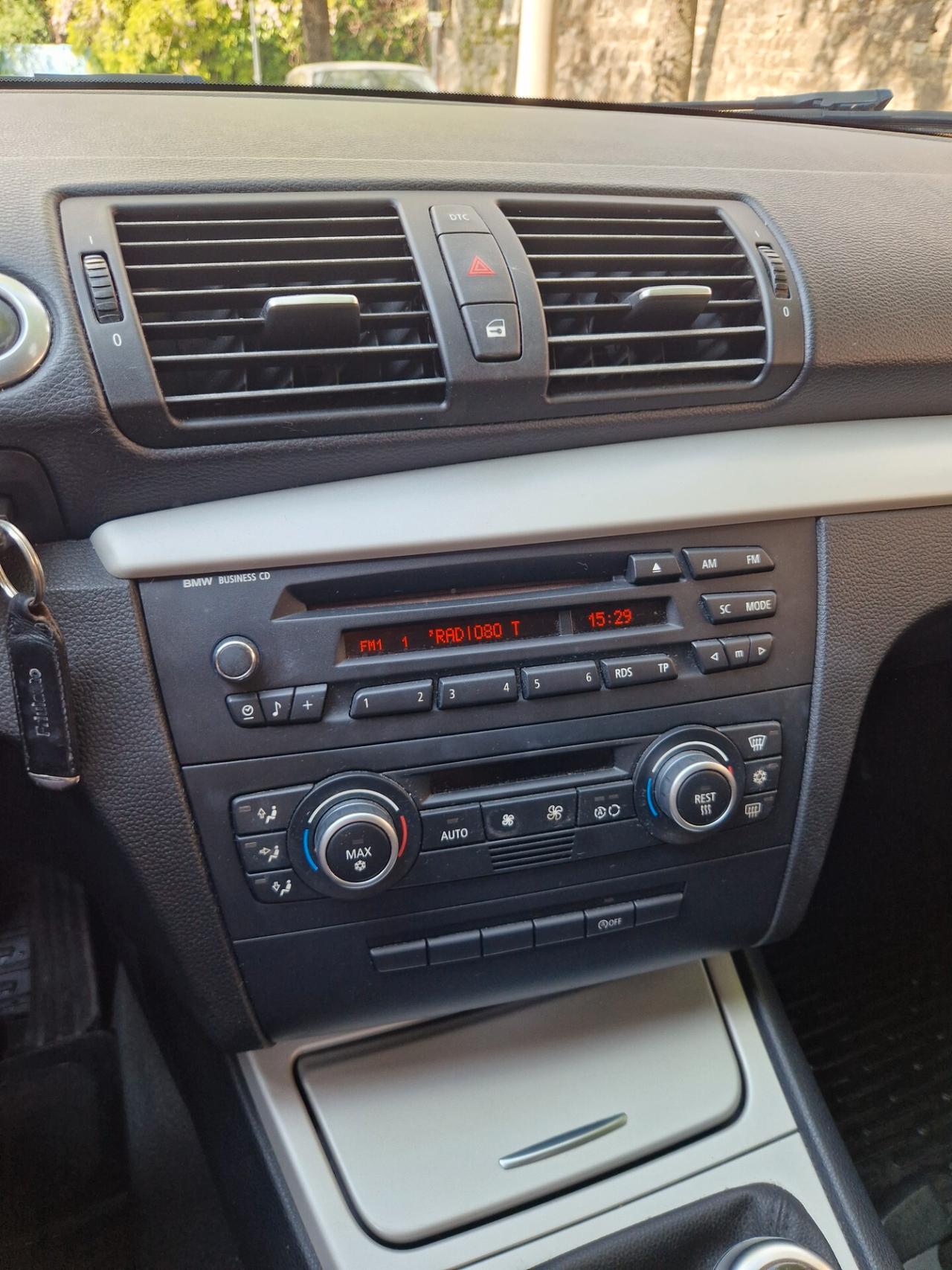 Bmw 118i 5 porte Futura 143CV - 2008