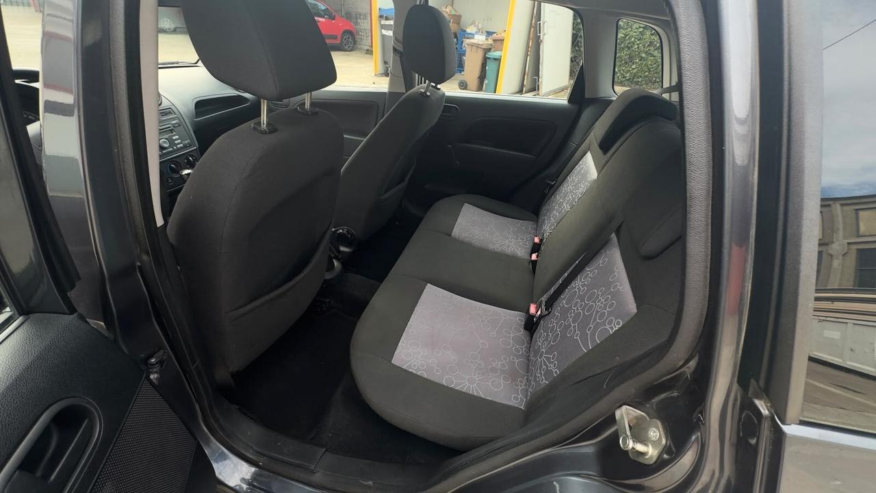 Ford Fiesta 1.2 16V 5p.