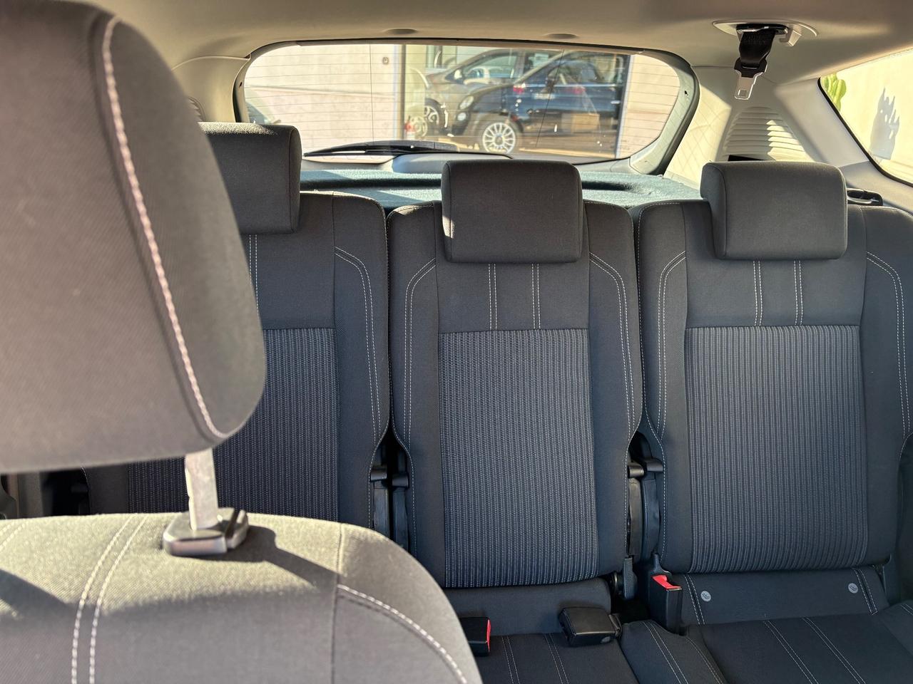 Ford C-Max 1.6 TDCi 115CV Titanium