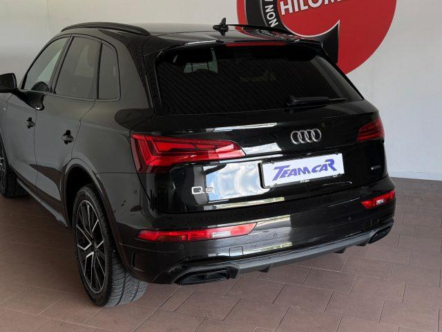AUDI Q5 40TDI 204cvQuattro Hy Str Sline S line Unip Matrix