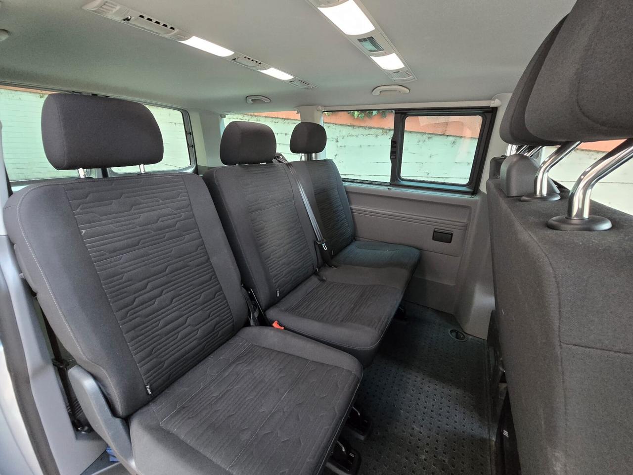 Volkswagen Caravelle 2.0 TDI 150CV DSG PC Comfortline