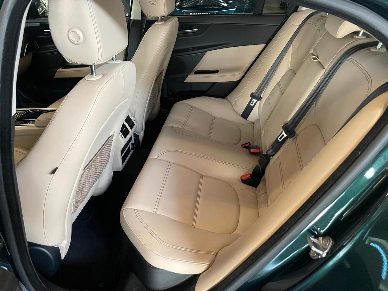 Jaguar XF 2.0 D E-Performance aut. Prestige