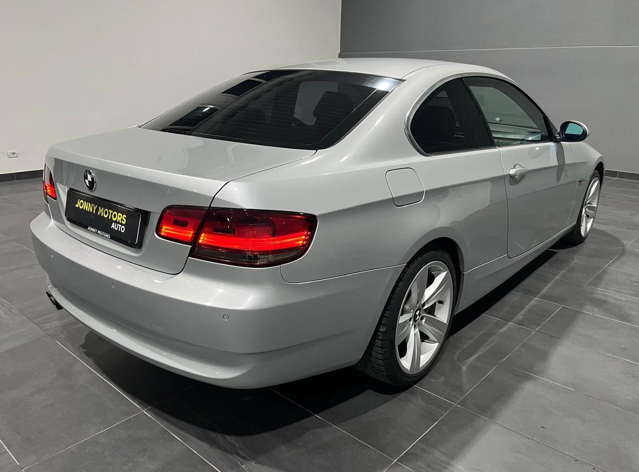 Bmw 325i Coupe e92 - 2007
