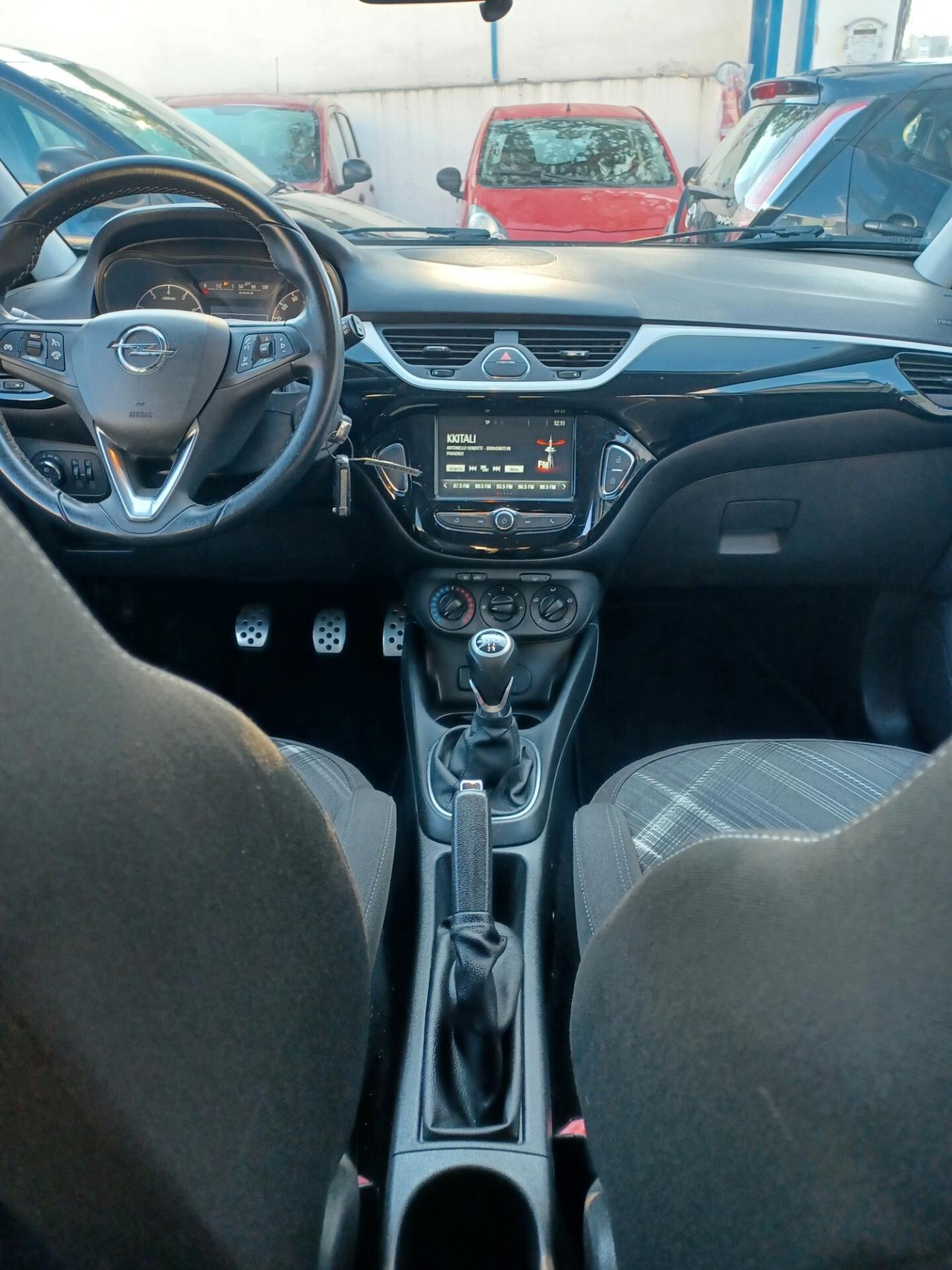 Opel Corsa 1.2 5 porte ANNO 2016 solo 69000 km