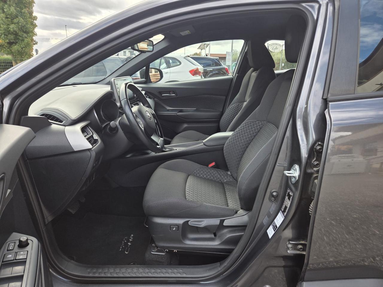 Toyota C-HR (PC) 1.8H (122CV) E-CVT BUSINESS FP