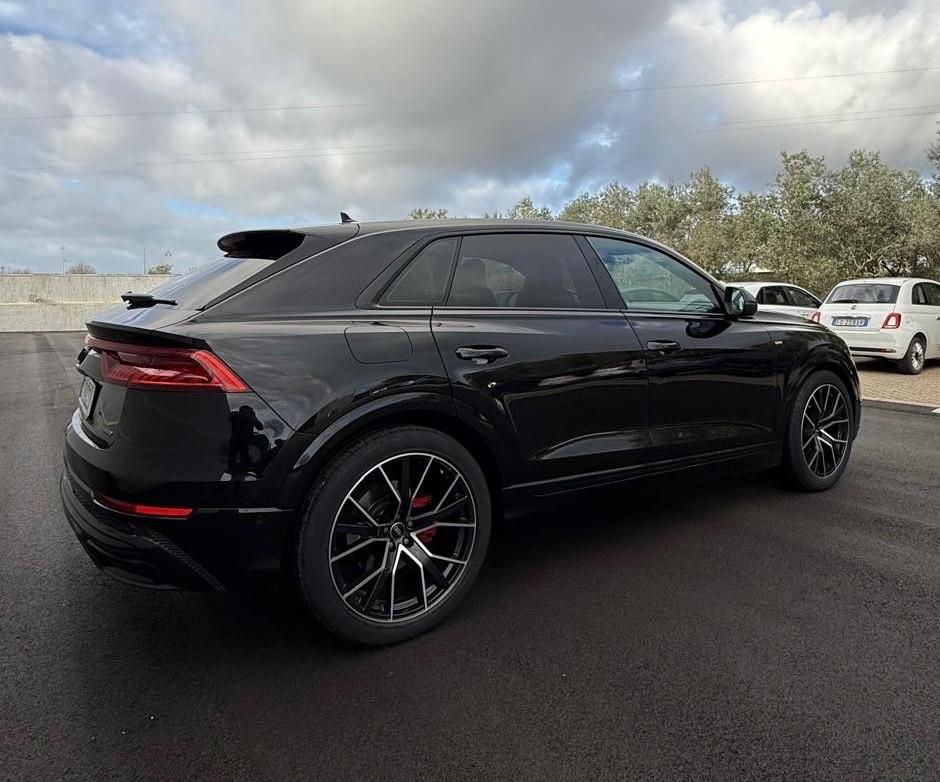 Audi Q8 50 TDI 286 CV quattro tiptronic Sport