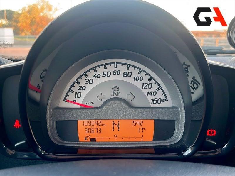 smart fortwo fortwo 1000 52 kW MHD coupé passion