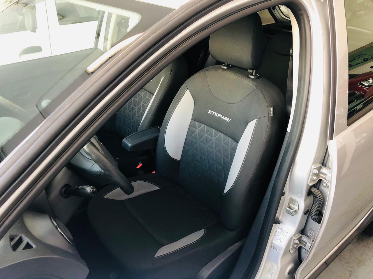 Dacia Sandero Stepway 900 TCe - Autonavigli