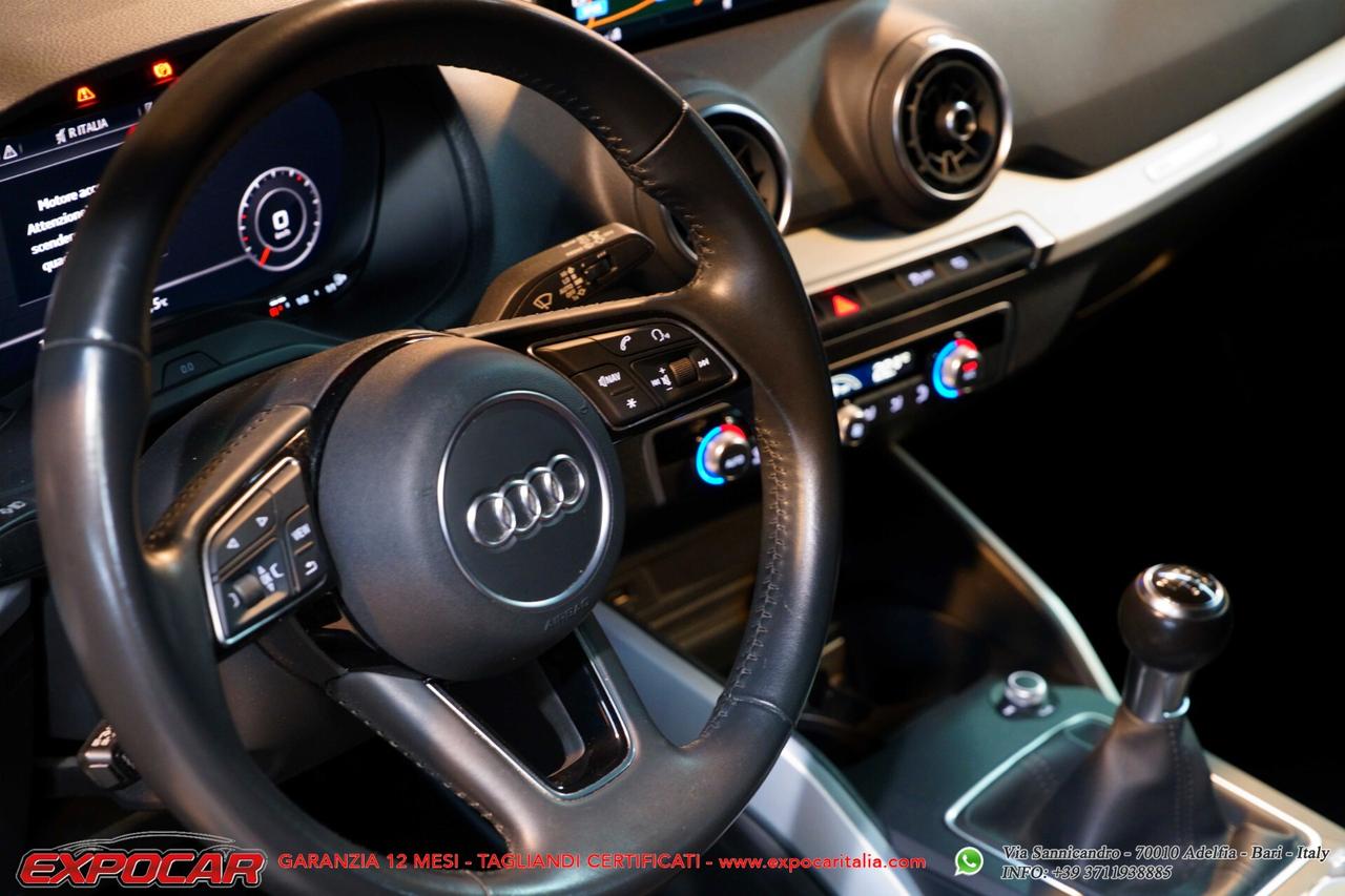 Audi Q2 30 TDI S line Edition Cockpit