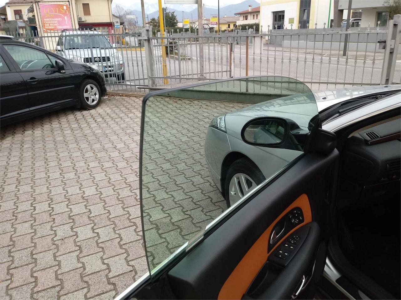 CITROEN C6 2.7 B-T HDi