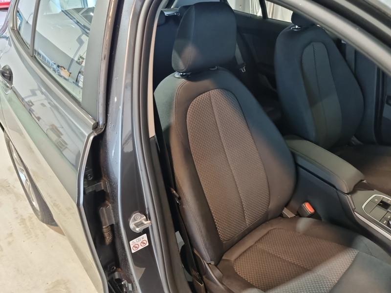 BMW 116 Business Advantage Autom. 5 PORTE