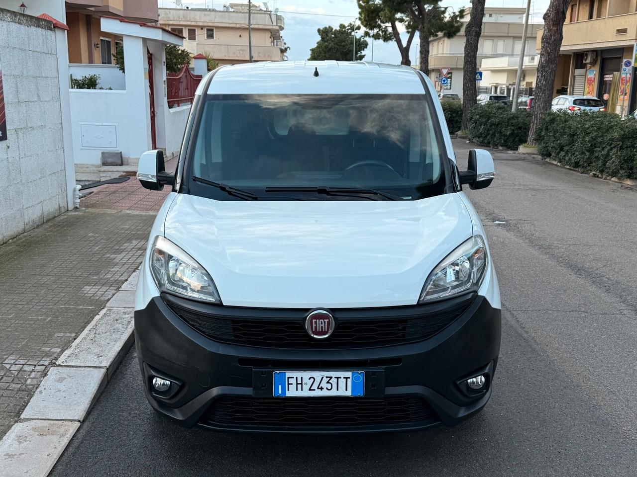 Fiat Doblo 1.4 T-Jet *MAXI 3POSTI COIBENTATO 2017