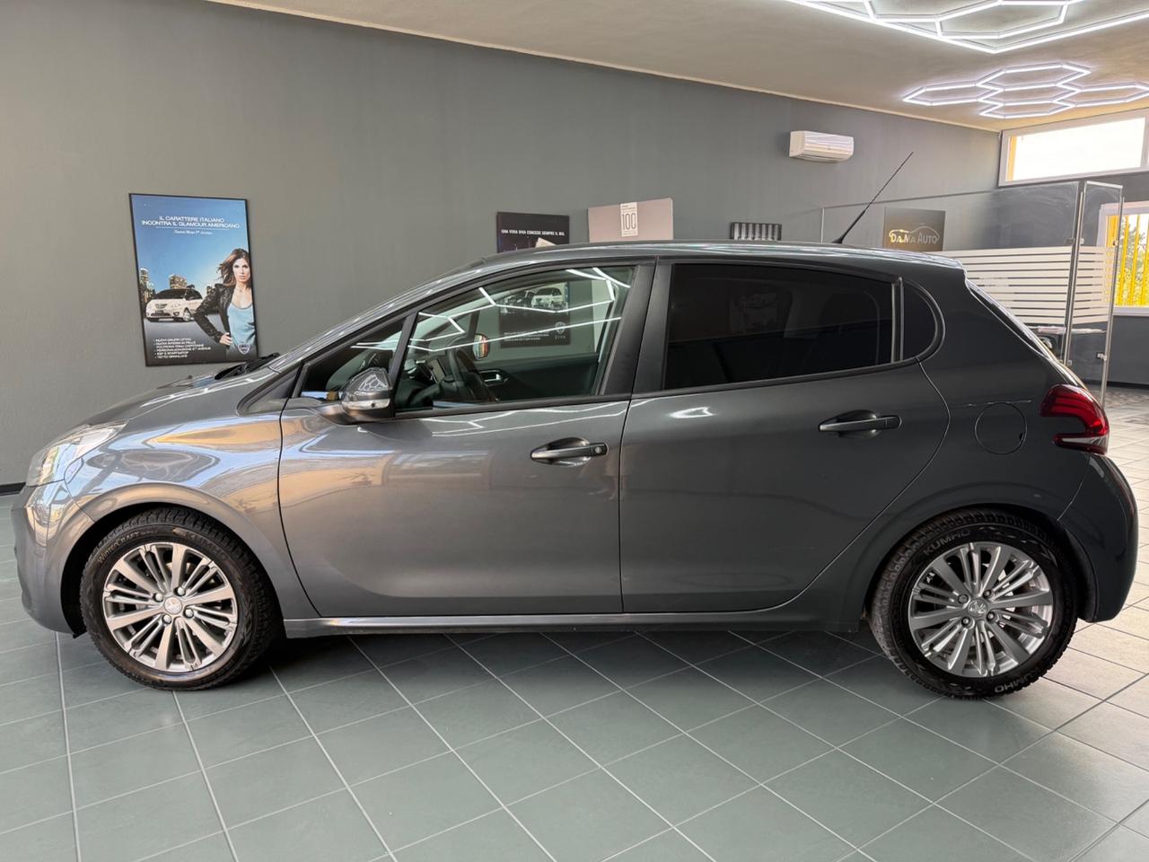 Peugeot 208 PureTech 82 5 porte Active
