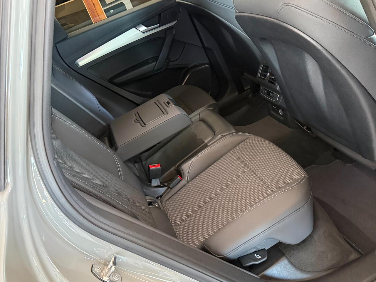Audi Q5 Quattro 40 2.0 TDI 204 cv. MHEV S Tronic LINE PLUS