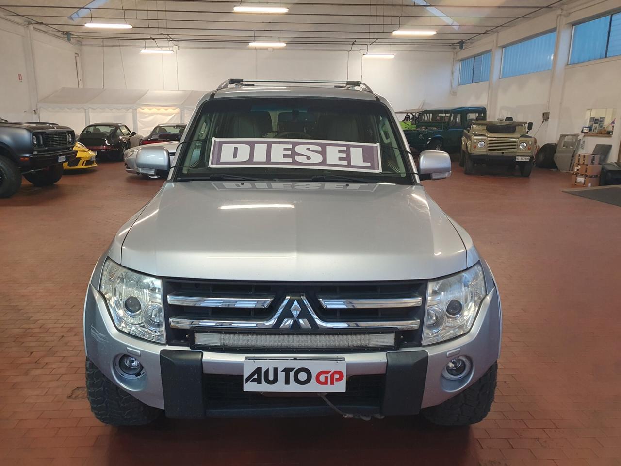 Mitsubishi Pajero 3.2 DI-D 16V 170cv 7p 2008