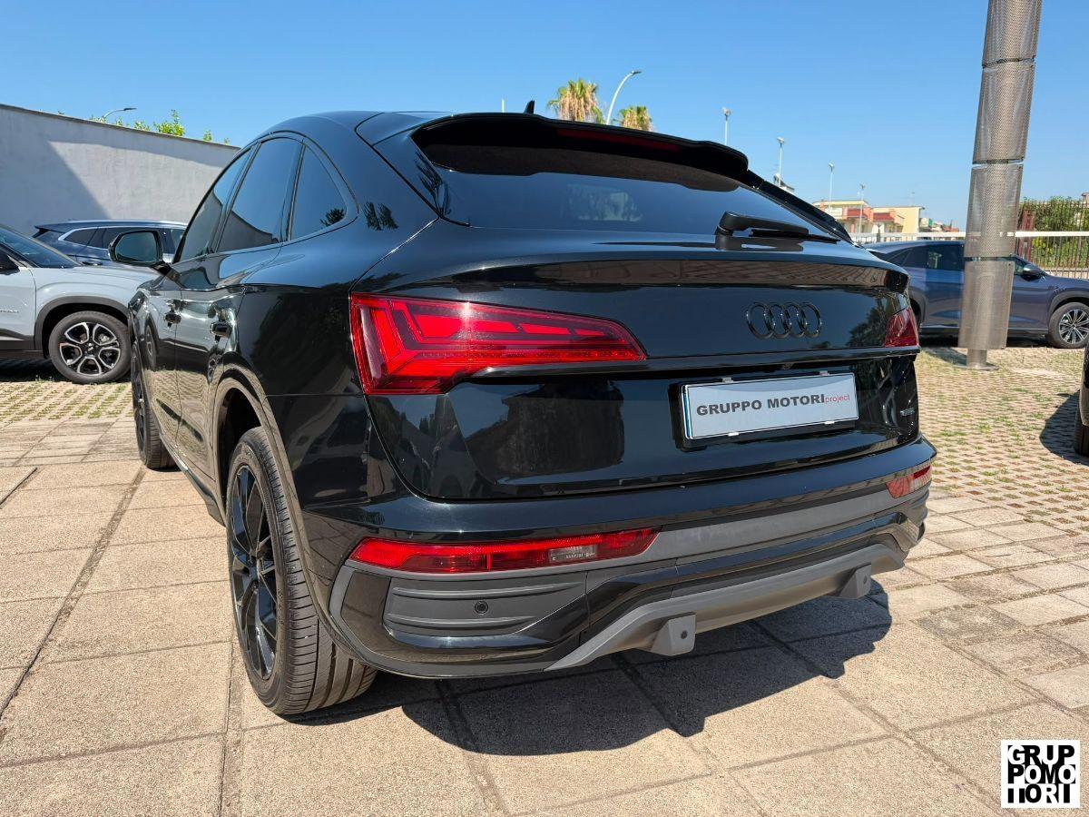 AUDI - Q5 Sportback - Q5 SPB 40 TDI quattro S tronic S line