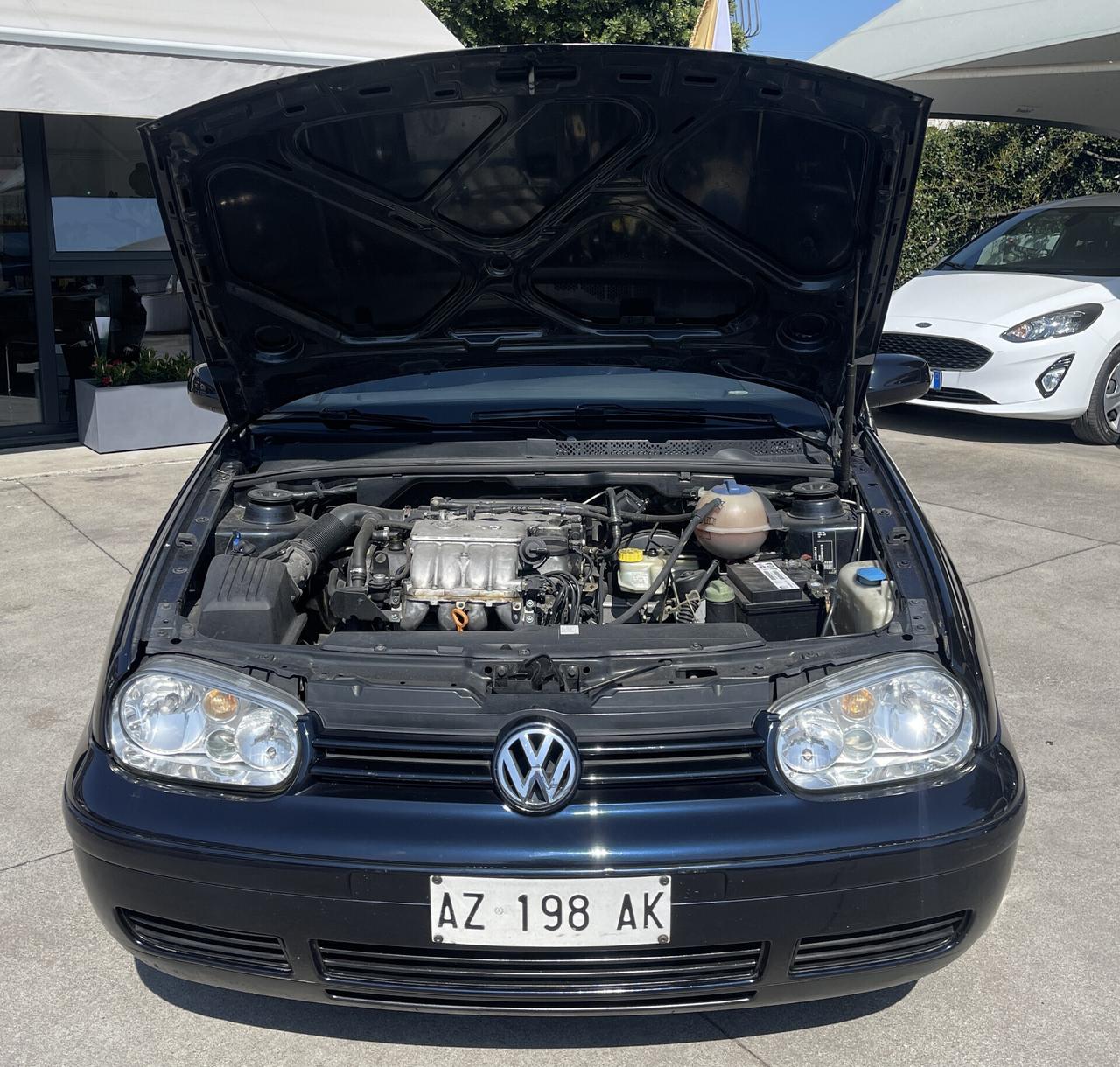 VW Golf 1600 Cabriolet 3 porte ASI - CRS
