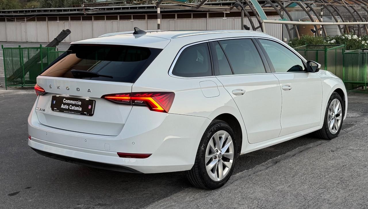 Skoda Octavia 2.0 TDI SW FARI FULL LED/UNICO PROPRIETARIO