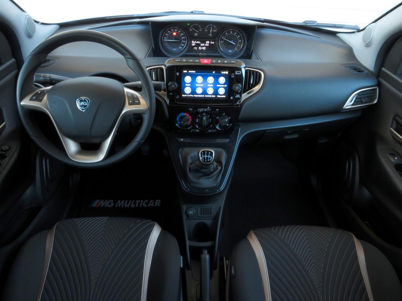 Lancia Ypsilon 1.0 firefly hybrid Alberta Ferretti. cerchi/sensori/android/fendinebbia