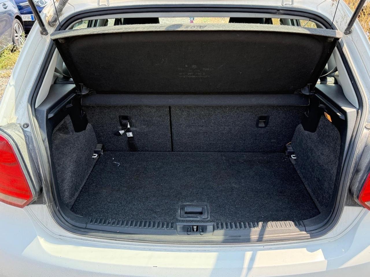 Volkswagen Polo GPL 2010 Ok Neop Ok Area B e C