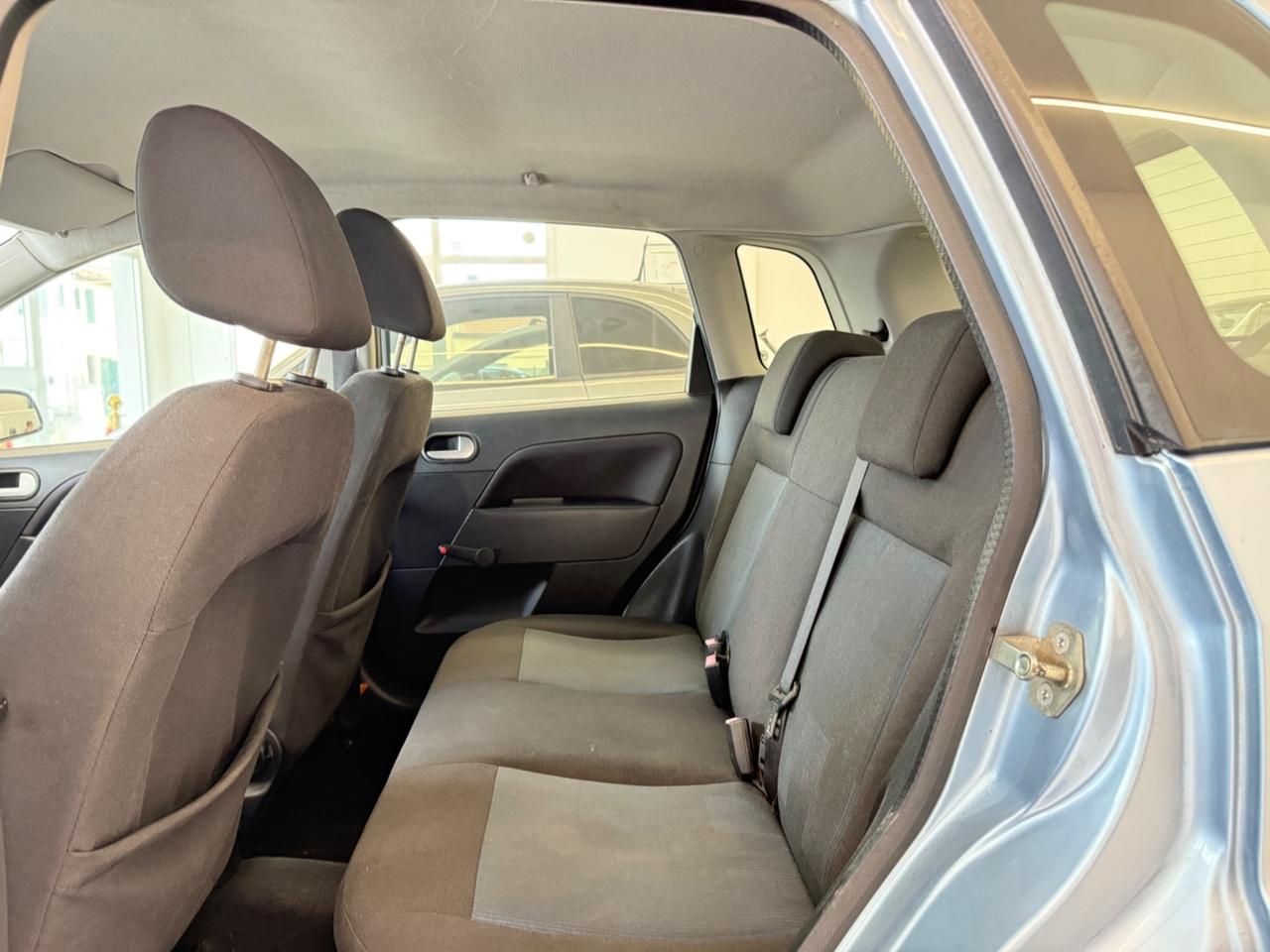 Ford fiesta 1.2 Benzina 5porte 75cv ok neopatentati