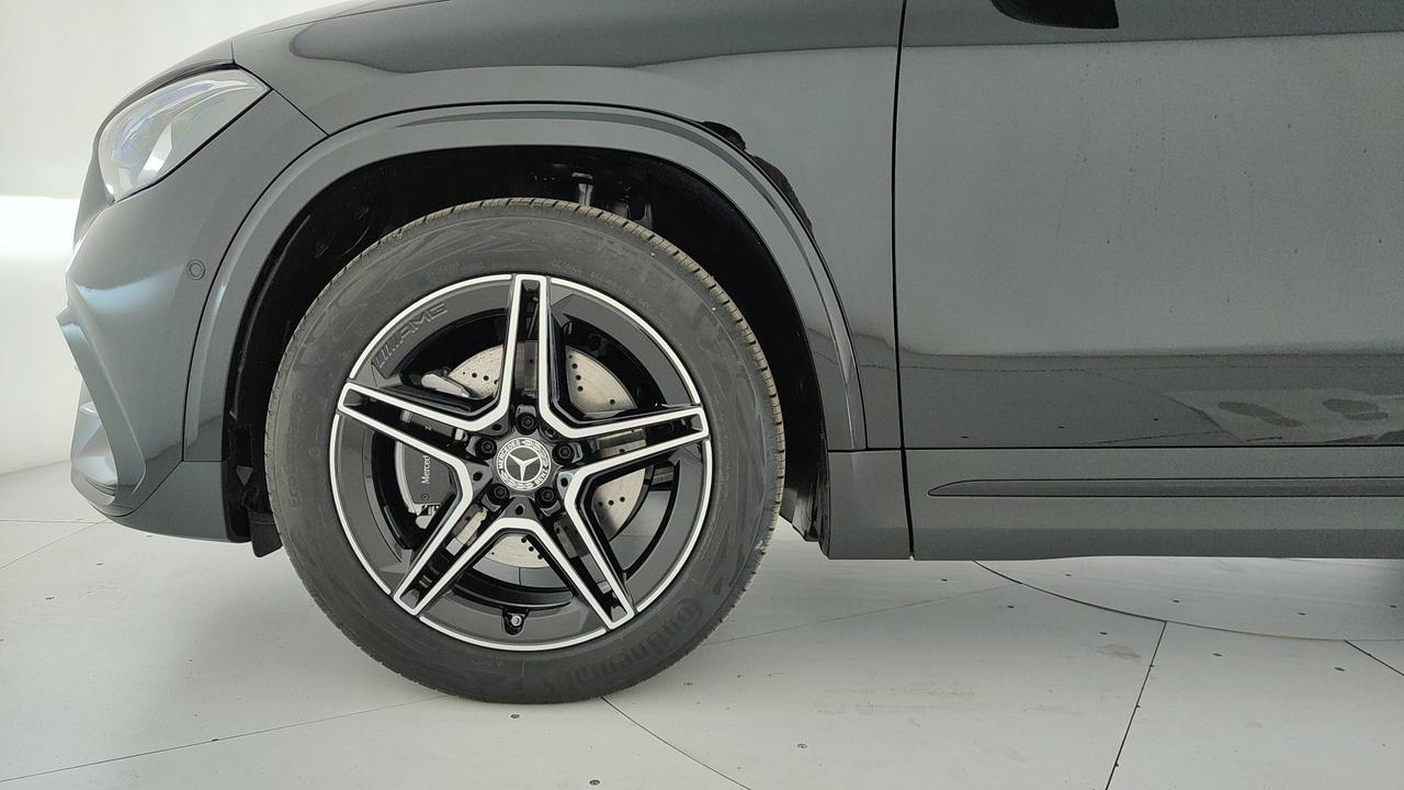 Mercedes-Benz GLA 200 d Automatic 4MATIC