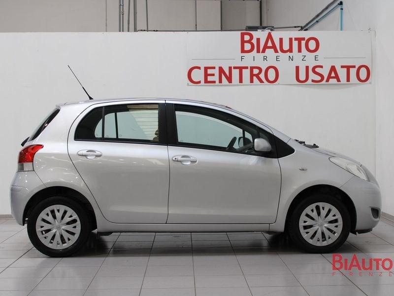 Toyota Yaris Yaris 5p 1.0 Sol