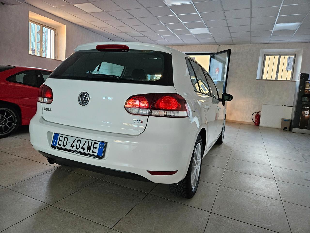 Volkswagen Golf 1.6 TDI DPF 5p. Highline
