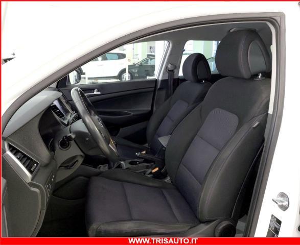 HYUNDAI Tucson 1.7 CRDI Xpossible (LUCI LED+NAVI)