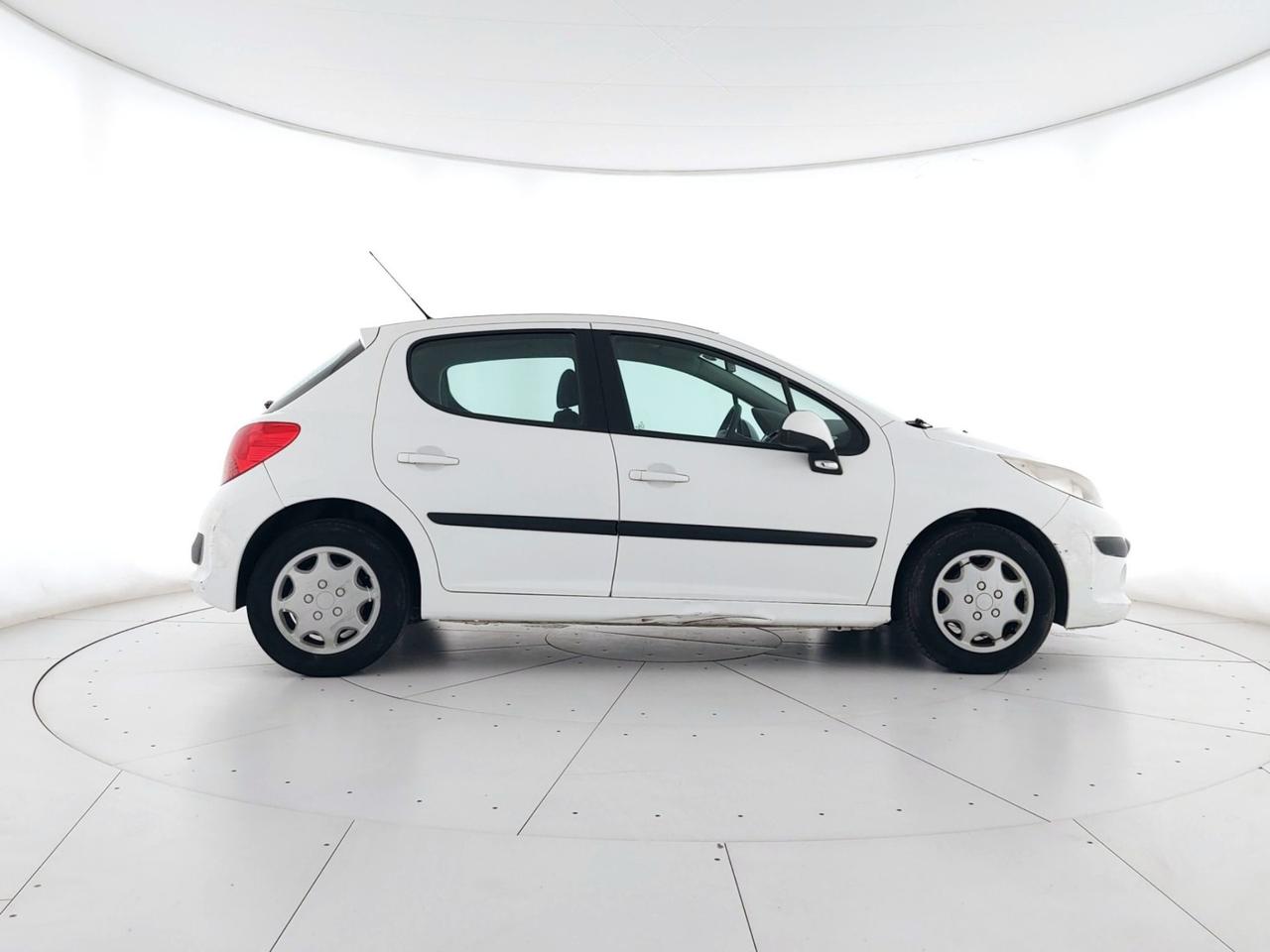 PEUGEOT 207 5p 1.4 8v X-Line eco-Gpl FL X COMMERCIANTI+NEOPATENTATI